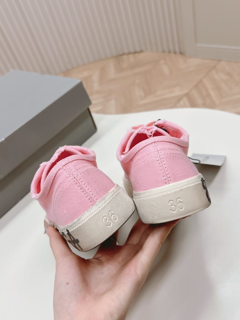 Balenciaga Low Shoes